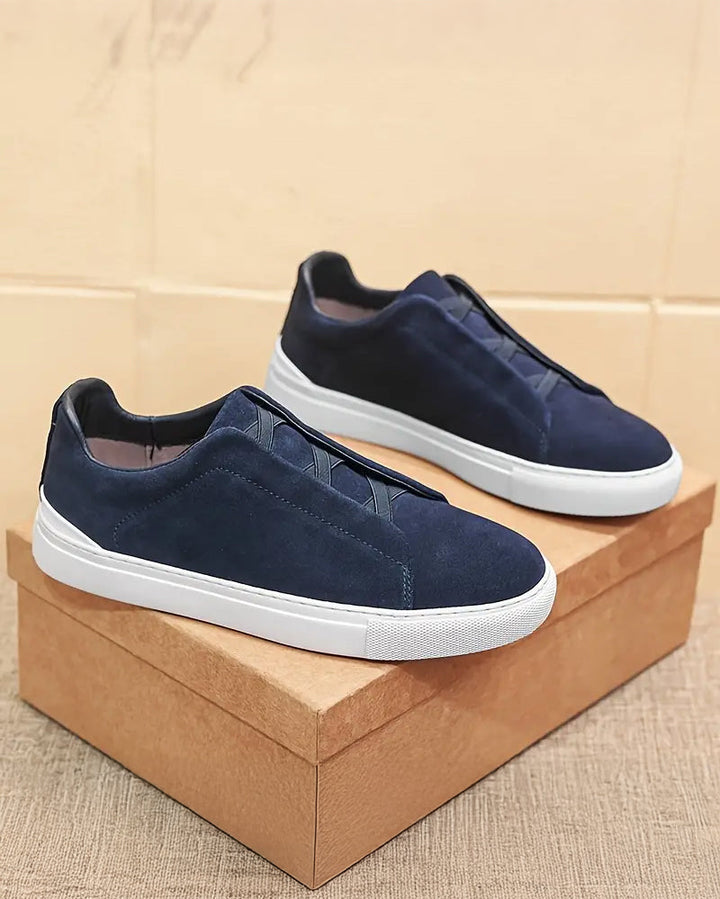Cassian | Zamszowe sneakersy na sznurówki dla stylowego komfortu