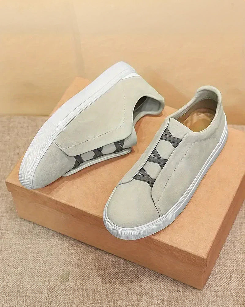 Cassian | Zamszowe sneakersy na sznurówki dla stylowego komfortu