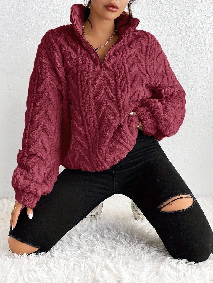 Aila - Puszysty Sweter z Zamkiem