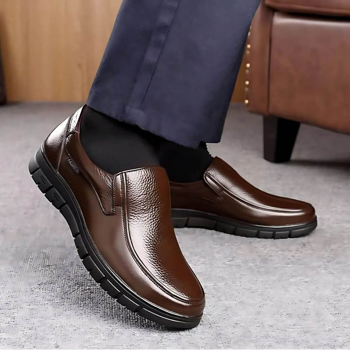 James | Inteligentne Slip-On
