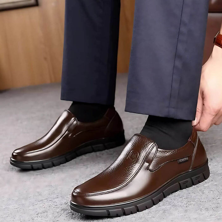 James | Inteligentne Slip-On