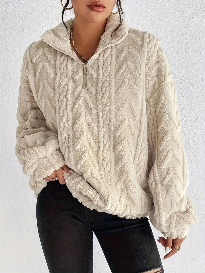 Aila - Puszysty Sweter z Zamkiem