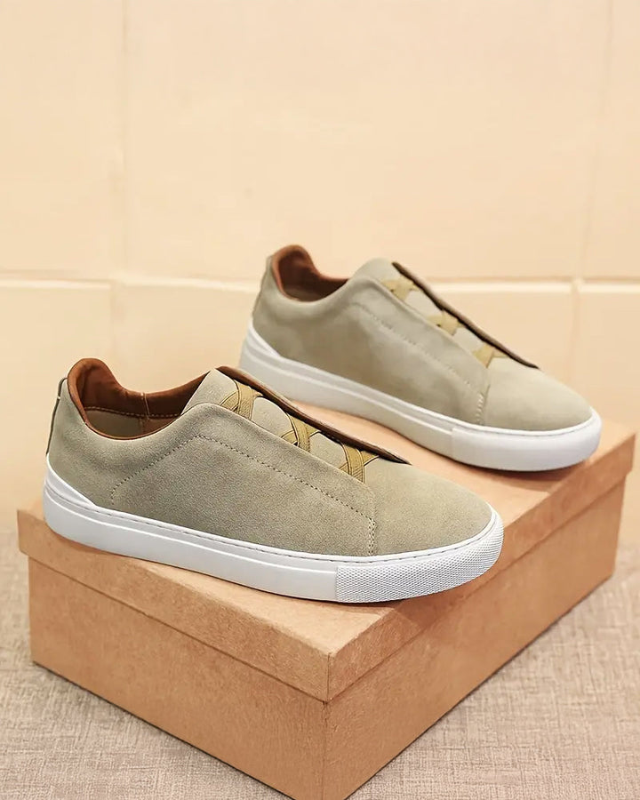Cassian | Zamszowe sneakersy na sznurówki dla stylowego komfortu
