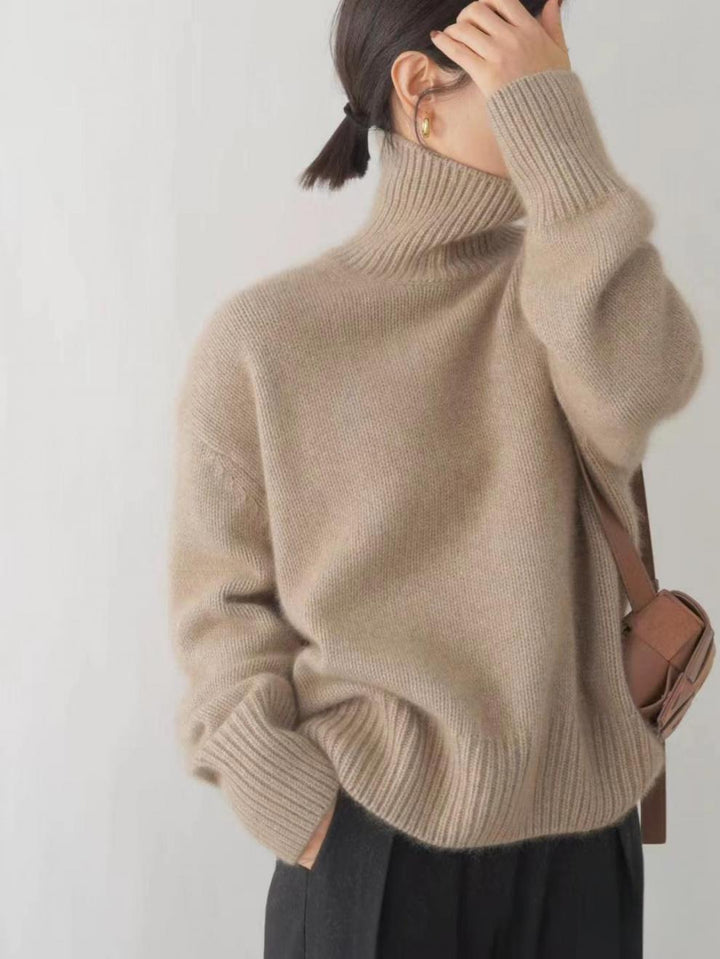 Lara™ | Kaszmirowy sweter z golfem